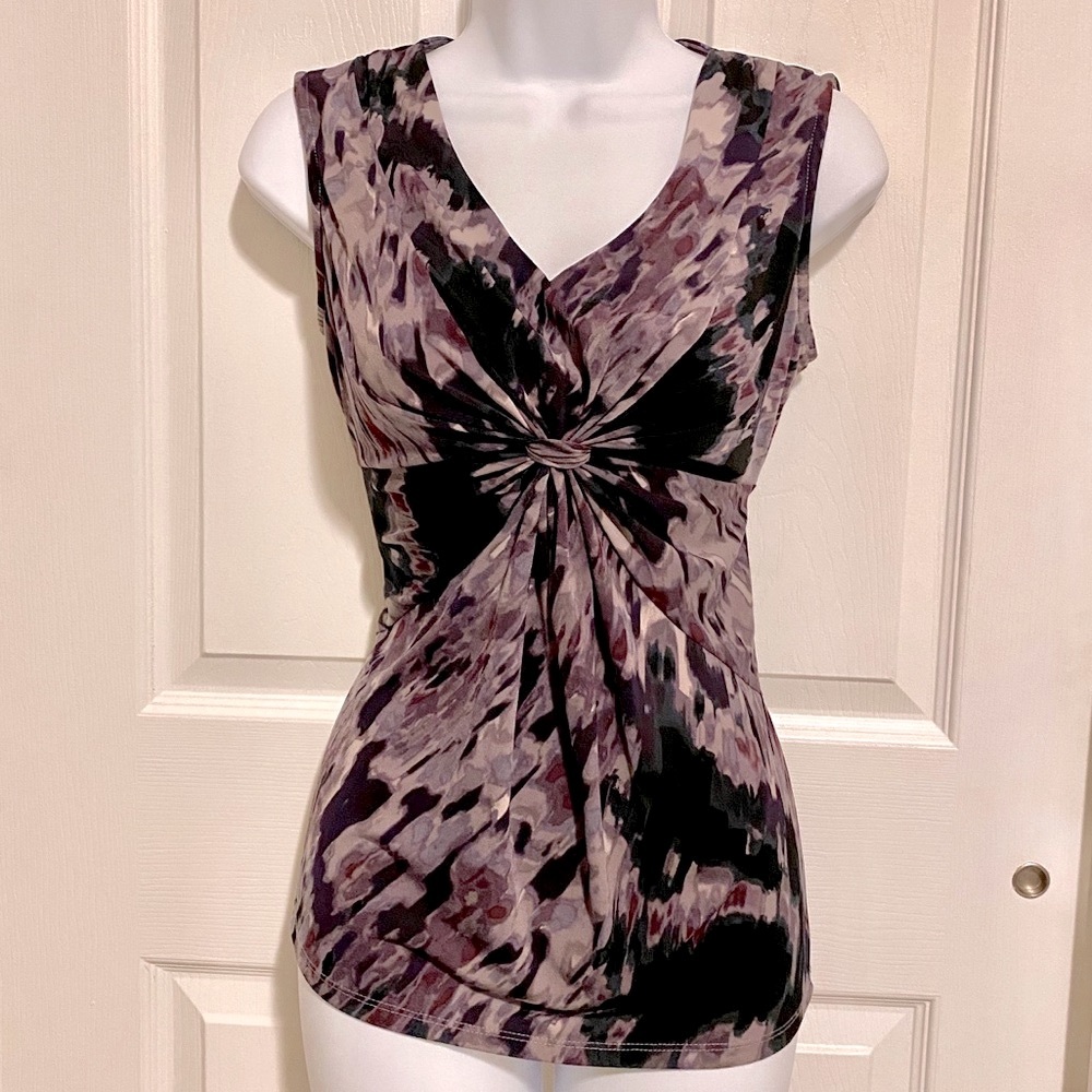 V-neck Sleeveless Top